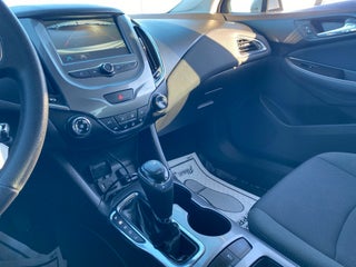 2017 Chevrolet Cruze LT in Delavan, WI - Kunes Chevrolet Cadillac of Delavan