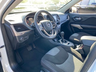 2018 Jeep Cherokee Latitude in Delavan, WI - Kunes Chevrolet Cadillac of Delavan
