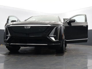 2024 Cadillac LYRIQ Luxury in Delavan, WI - Kunes Chevrolet Cadillac of Delavan